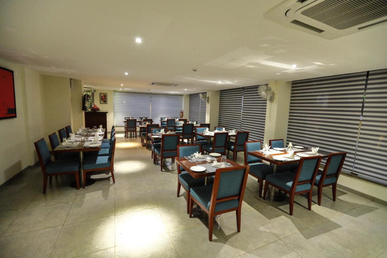 Zip By Spree Hotels Hyde Goa Candolim Exterior foto